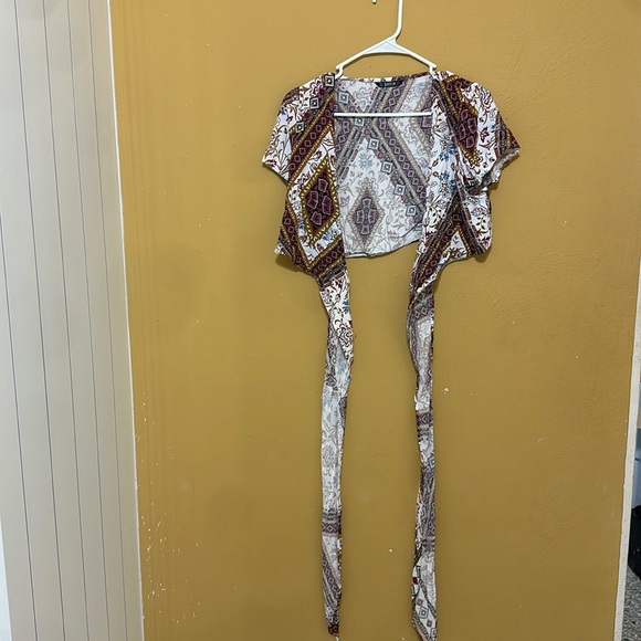 Crop top - Picture 1 of 1